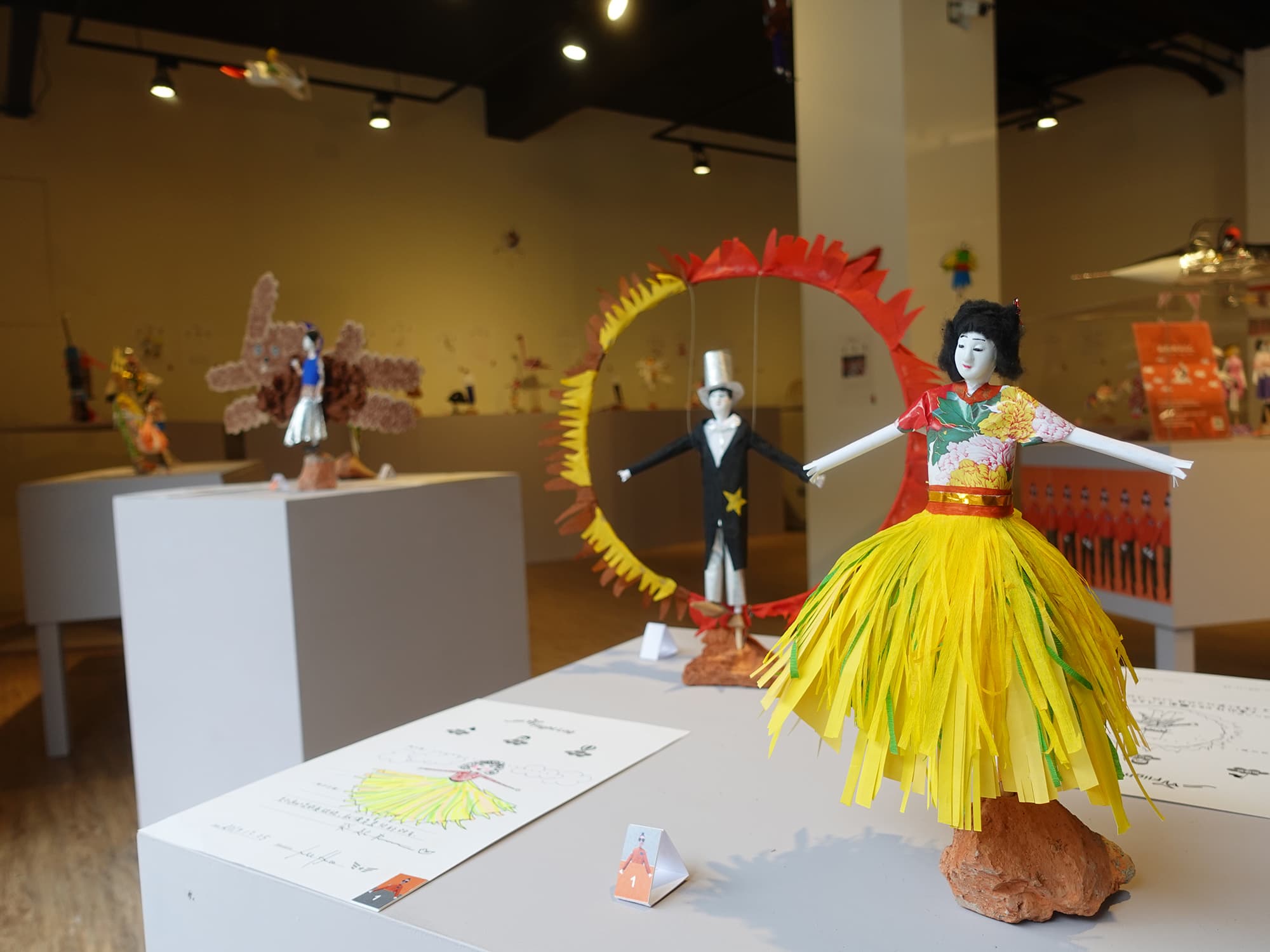 自己的飛行員自己做:會飛的紙紮人工作坊成果展